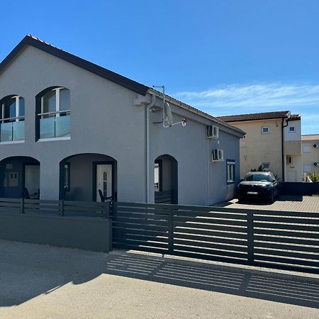 Apartmani Ivano Vir Kültér fotó
